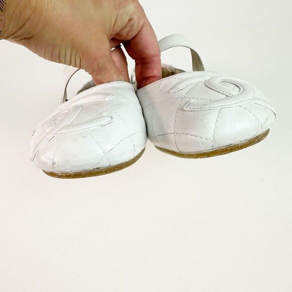 CHANEL White Cambon Maryjane Ballet Flat US 10.5 CC Logo Leather Shoes Round Toe - Picture 8 of 11